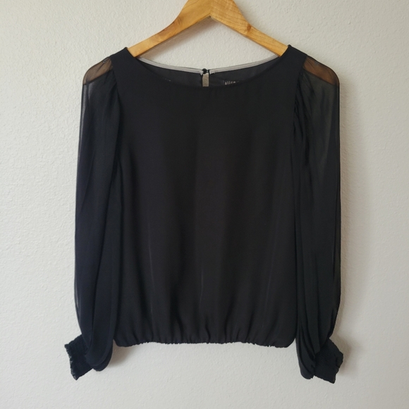 Alice + Olivia Tops - ALICE + OLIVIA Silk Blouse